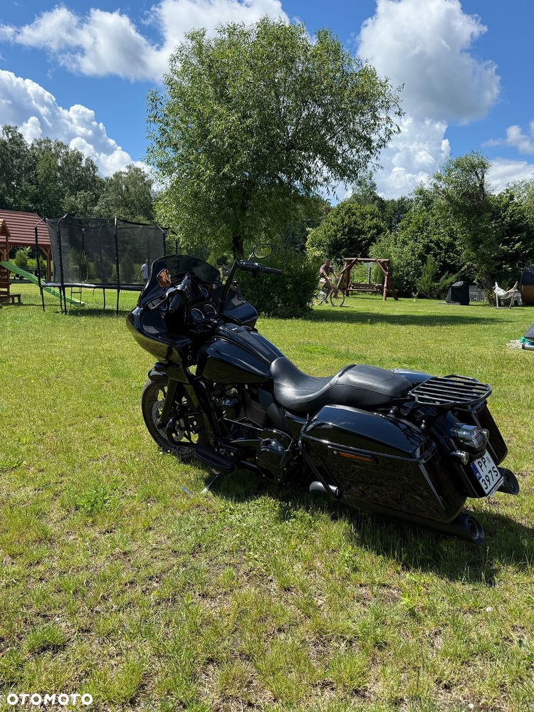 Harley-Davidson Touring Road Glide - 4