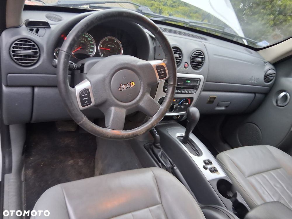 Jeep Cherokee 2.8 CRD Automatik Limited - 10