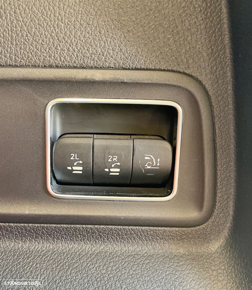 Mercedes-Benz GLE 300 d 4Matic - 26