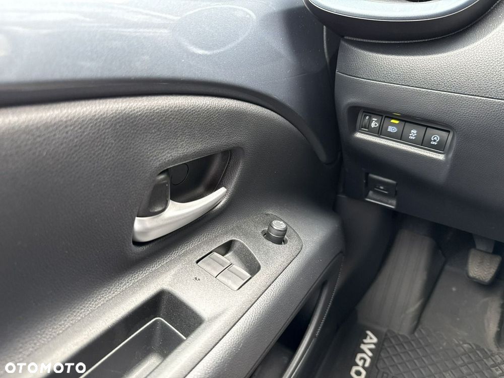 Toyota Aygo X 1.0 VVT-i Style - 26