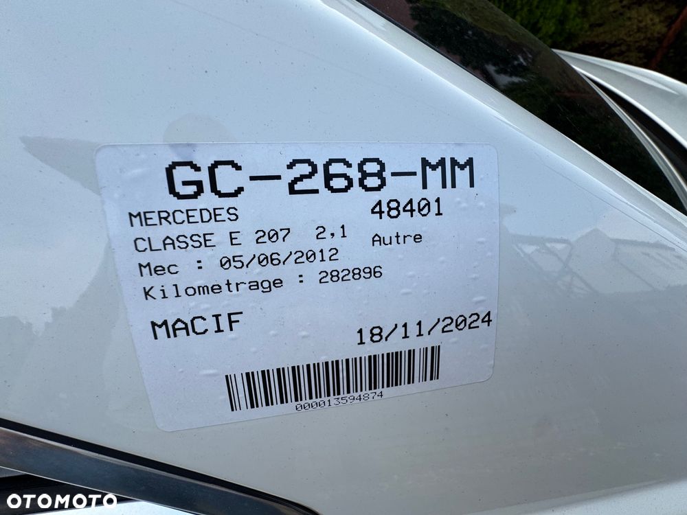 Mercedes-Benz Klasa E - 14