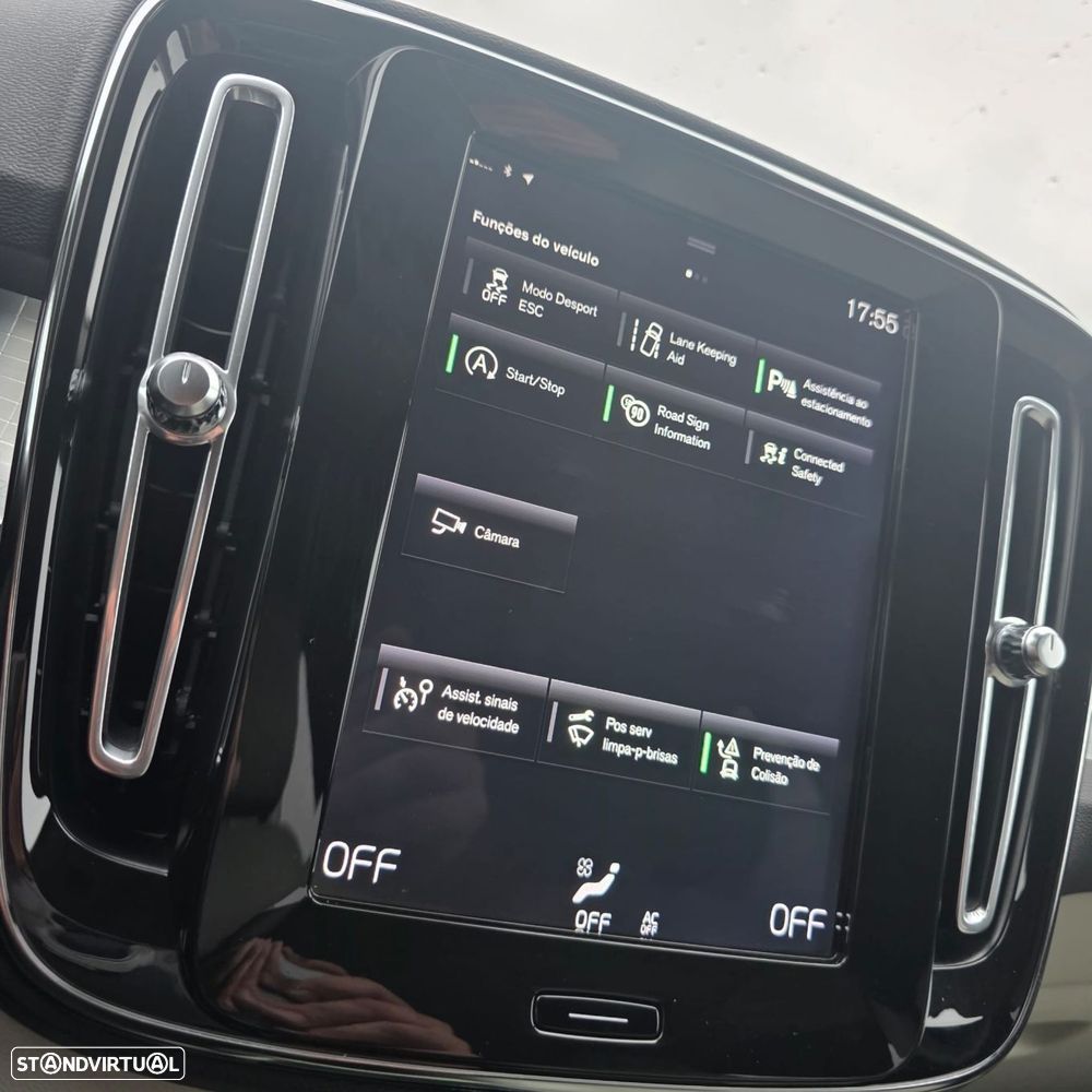 Volvo XC 40 1.5 T3 Momentum Tech Edition - 23