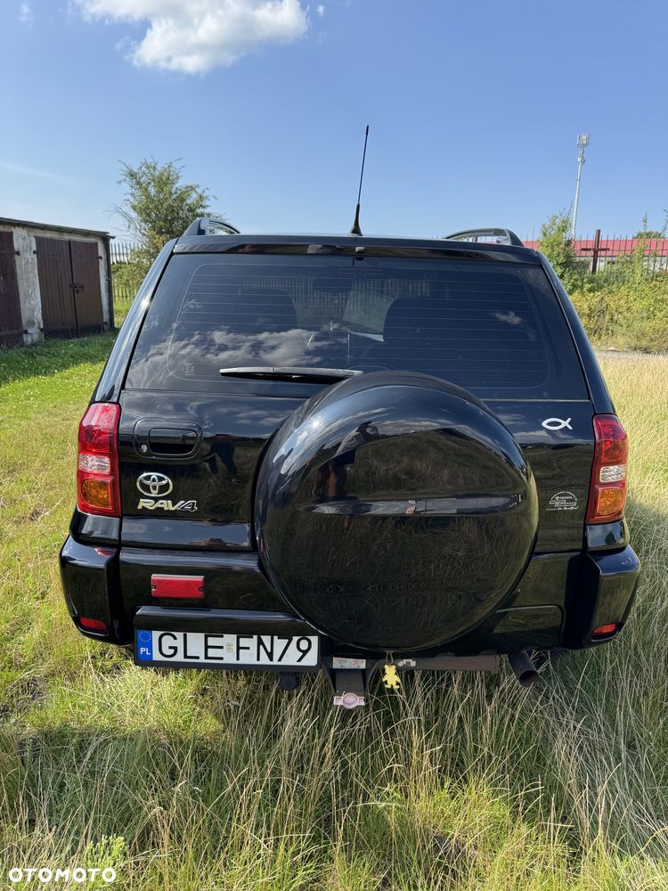 Toyota RAV4 - 3