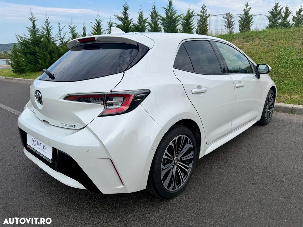 Toyota Corolla - 5