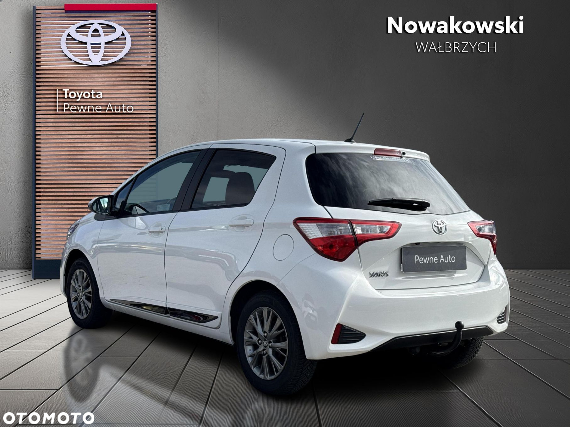 Toyota Yaris - 4