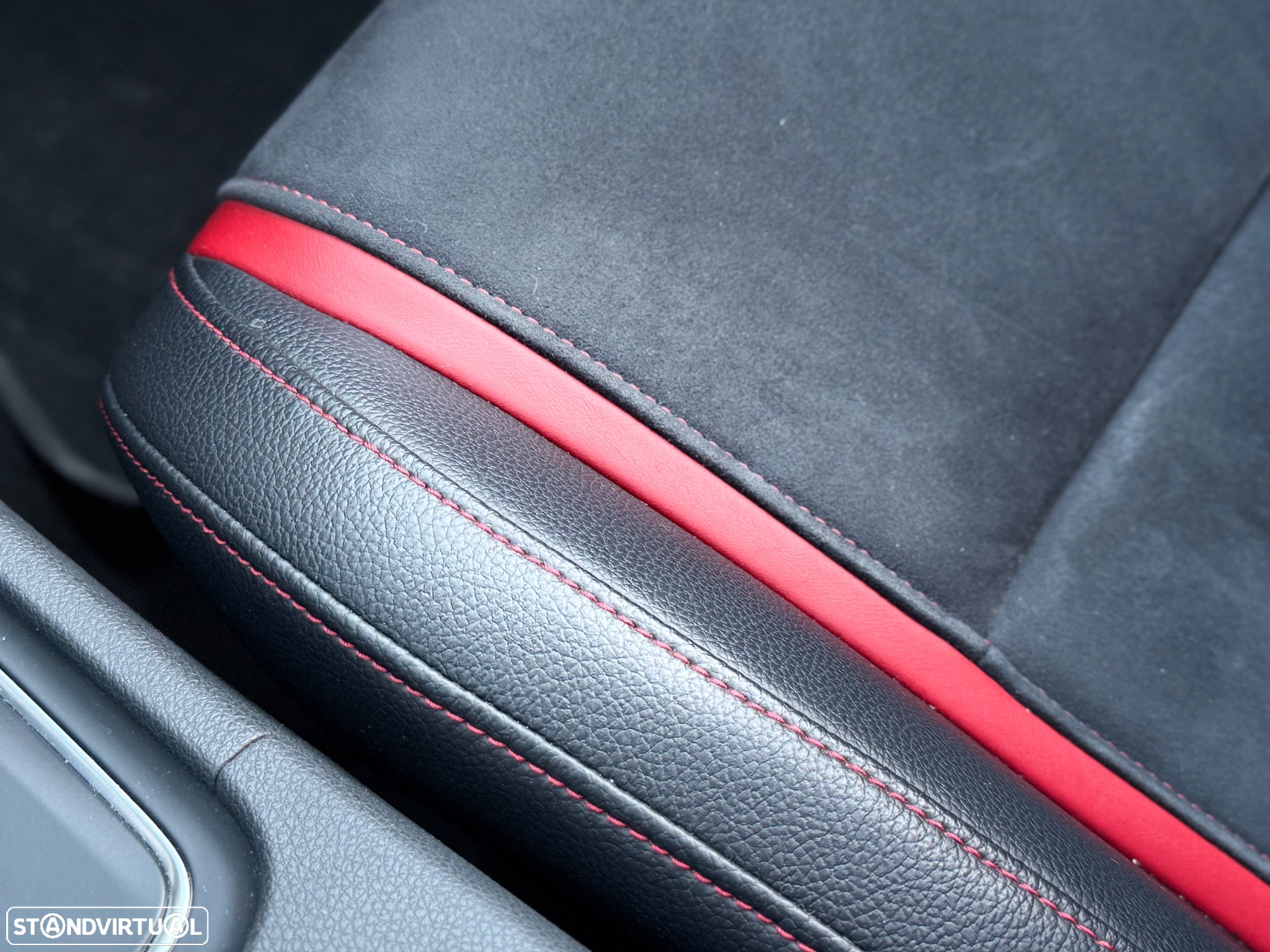 Mercedes-Benz A 45 AMG 4Matic Speedshift 7G-DCT - 31