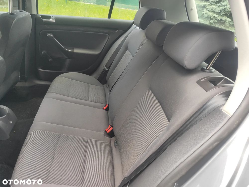 Volkswagen Golf 1.6 Edition - 34