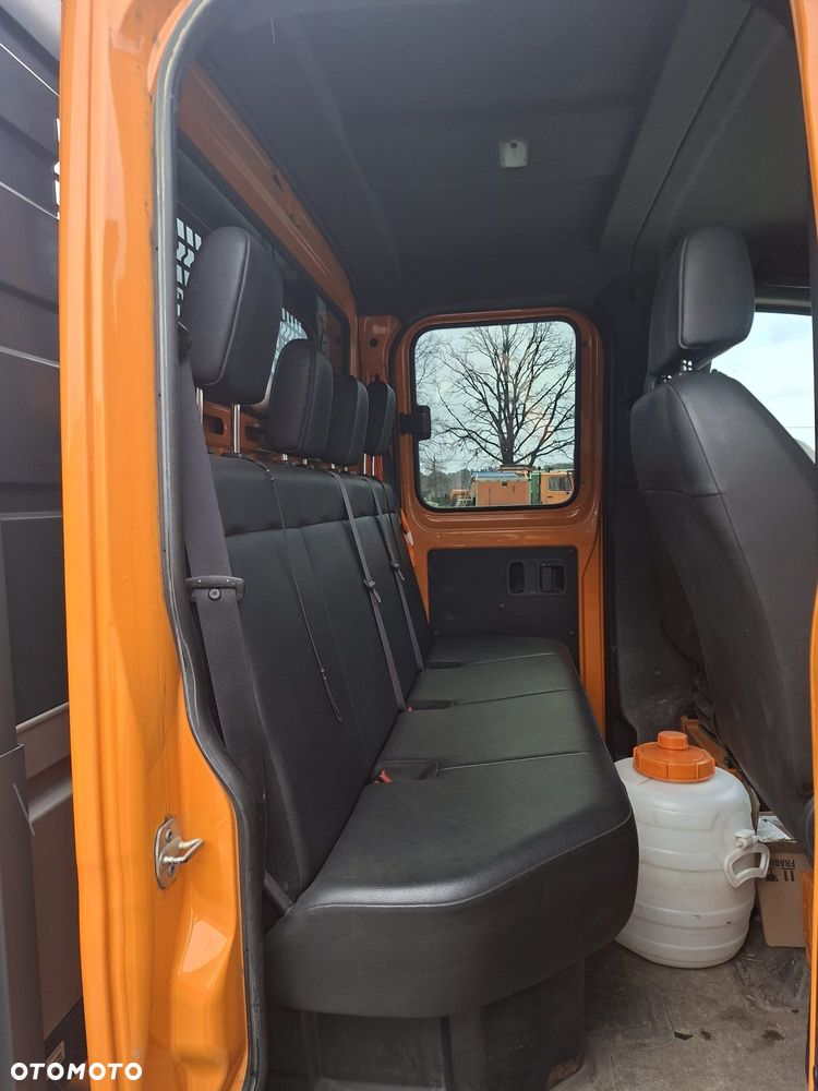 Mercedes-Benz Sprinter - 7