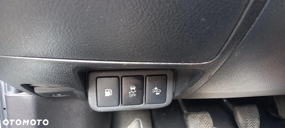 Toyota Avensis 1.8 Business Edition - 22