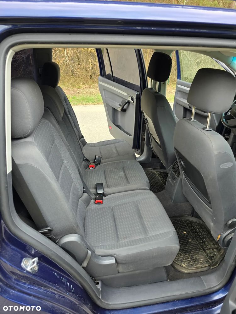 Volkswagen Touran 1.9 TDI - 23