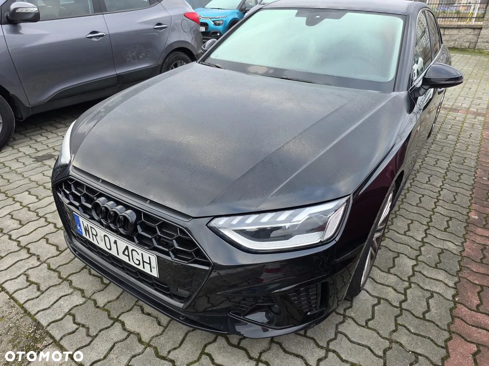 Audi A4 Limousine 35 TFSI mHEV S Line S tronic - 1