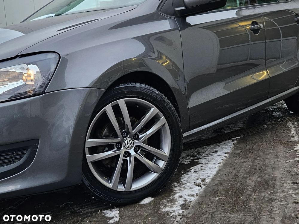 Volkswagen Polo 1.6 TDI DSG Highline - 2