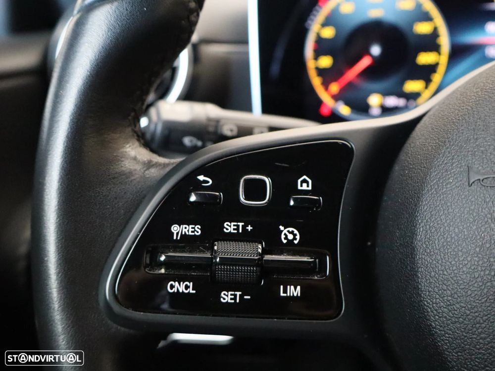 Mercedes-Benz A 180 d Style Aut. - 24