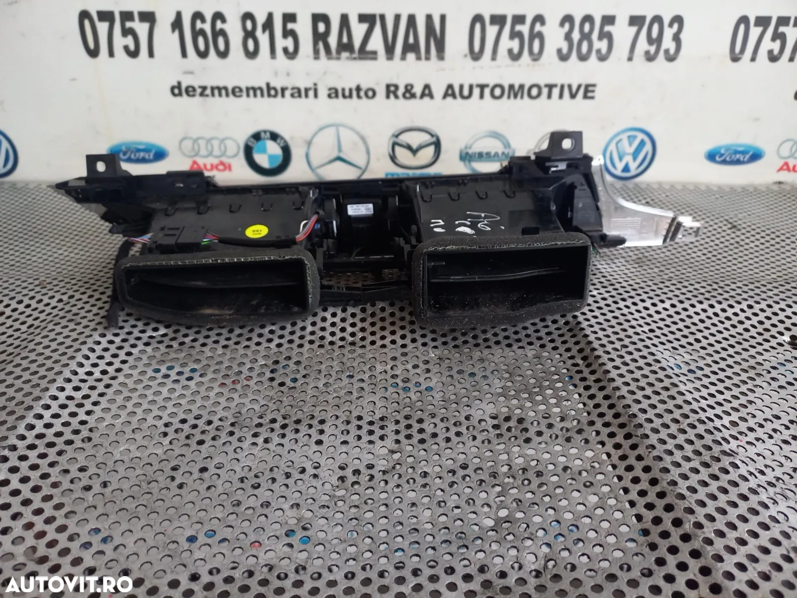Grile Grila Ventilatie Bord Centrale Audi A6 4G C7 Volan Stanga - 7