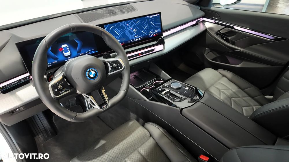 BMW Seria 5 530e xDrive AT PHEV - 16