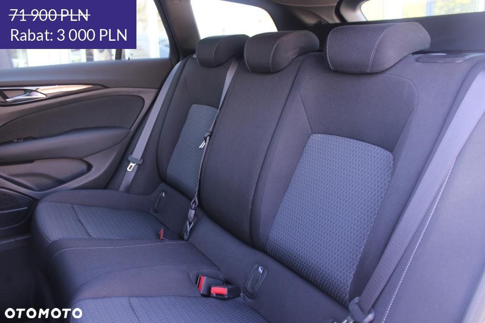 Opel Insignia - 12