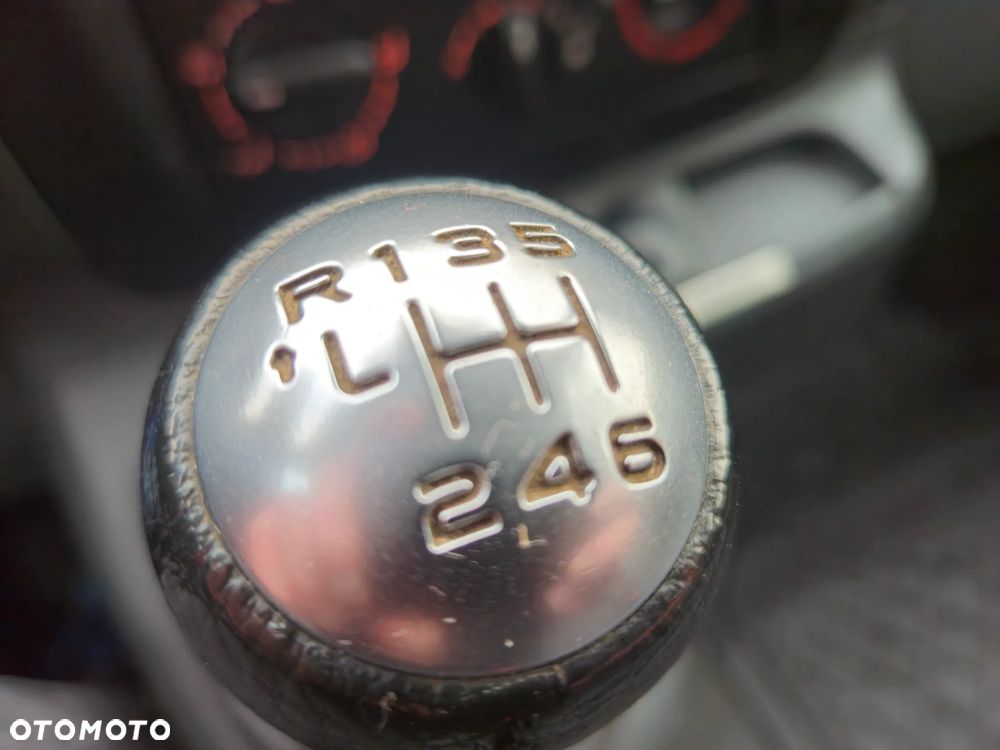 Peugeot EXPERT 2.O LONG KLIMA - 22