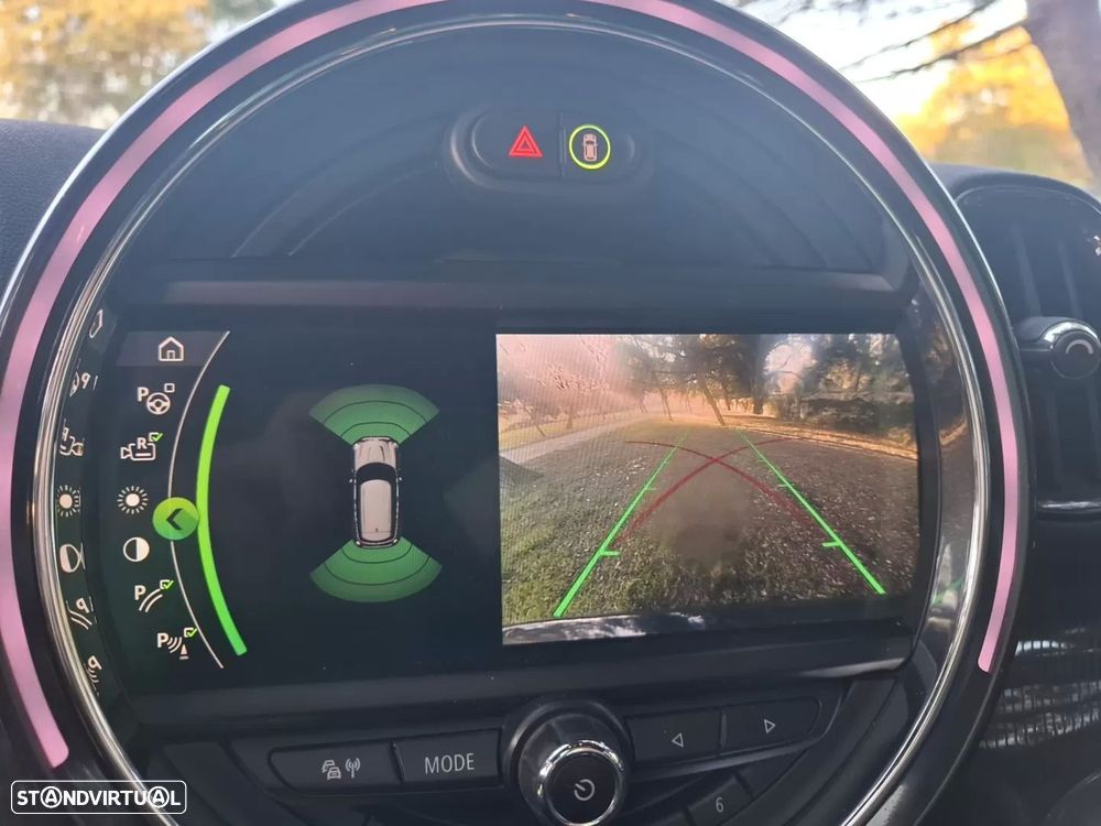 MINI Countryman Cooper SD Auto Desportiva - 38