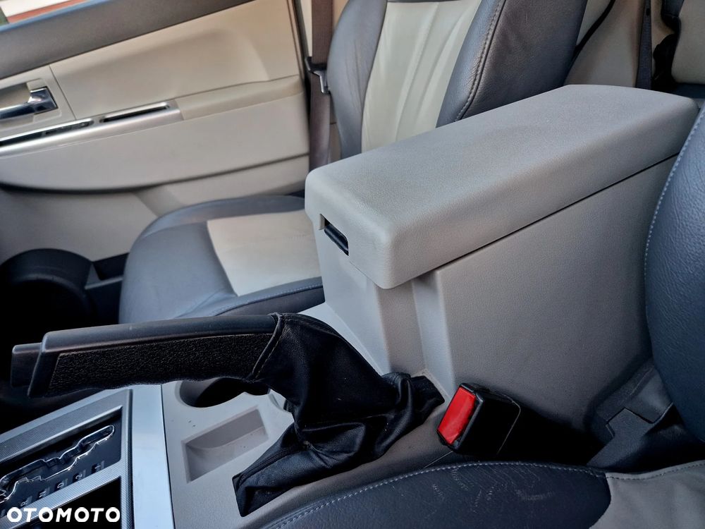 Jeep Cherokee 3.7 Limited - 21