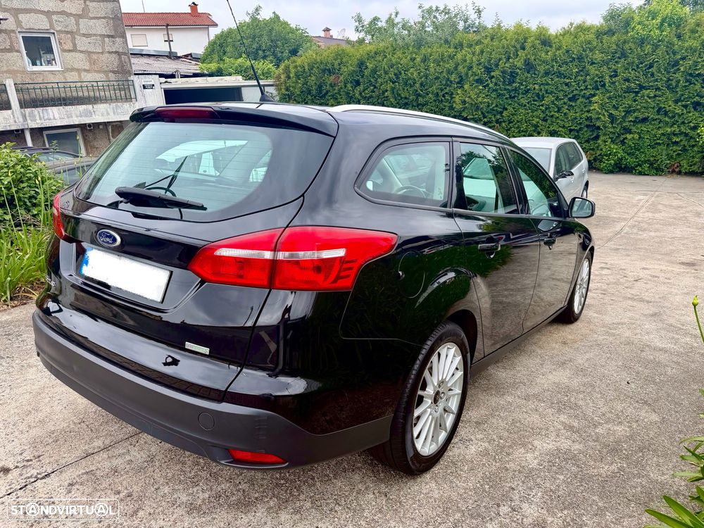 Ford Focus SW 1.0 EcoBoost S&S Titanium - 6