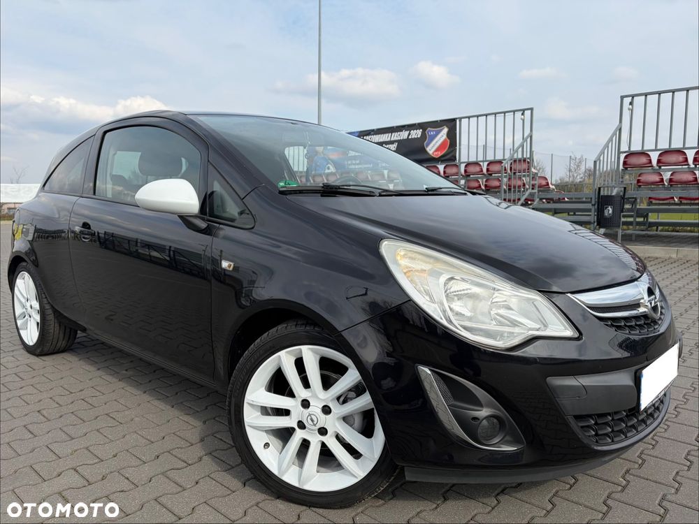 Opel Corsa 1.4 16V Cosmo - 1