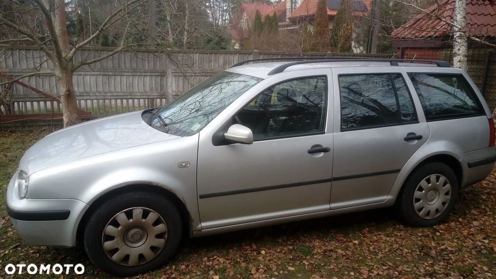 Volkswagen Golf Variant - 5