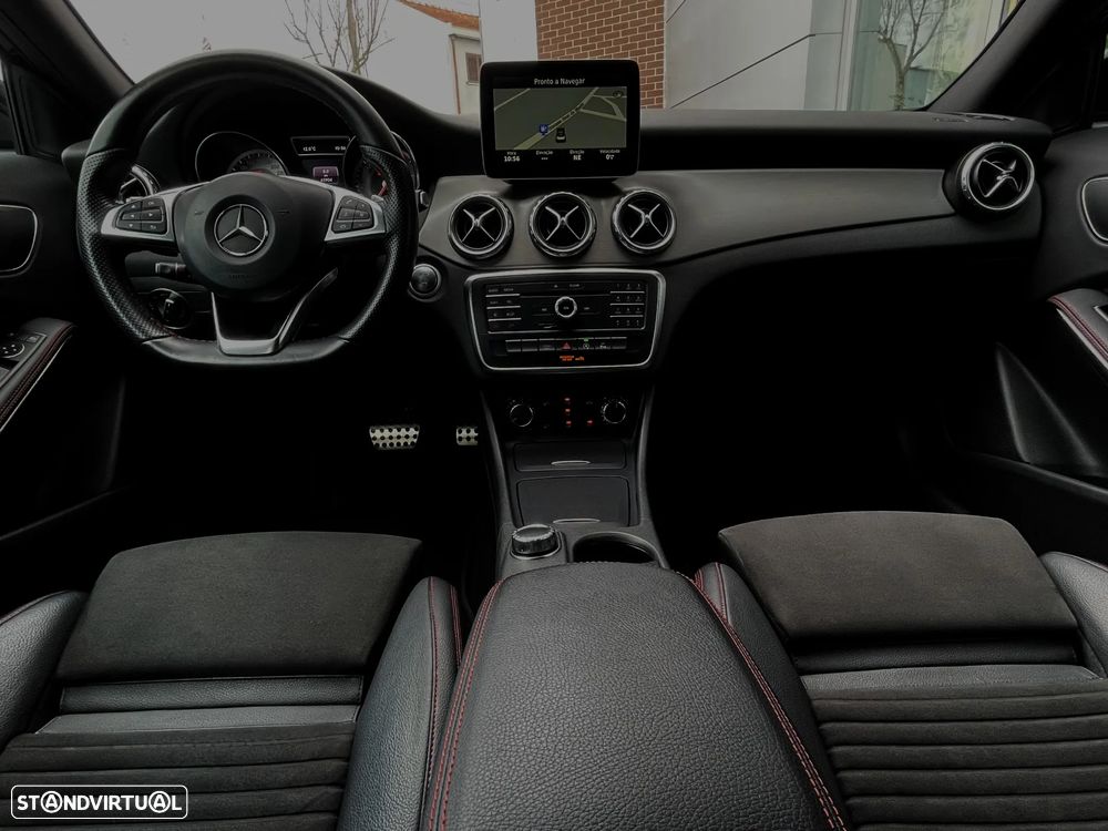 Mercedes-Benz GLA 180 d 7G-DCT AMG Line - 12