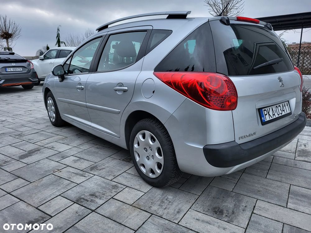 Peugeot 207 1.6 HDi - 6