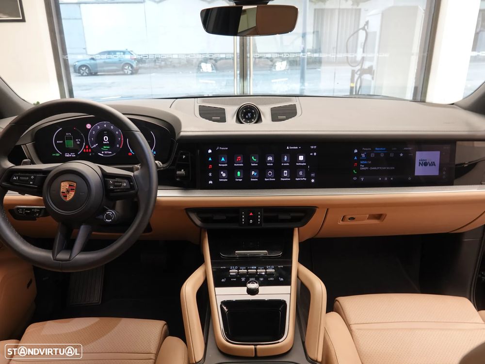 Porsche Cayenne E-Hybrid - 36