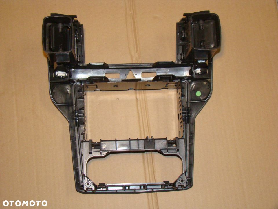 KRATKA NAWIEWU KONSOLA RAMKA PANEL OPEL ZAFIRA B - 6