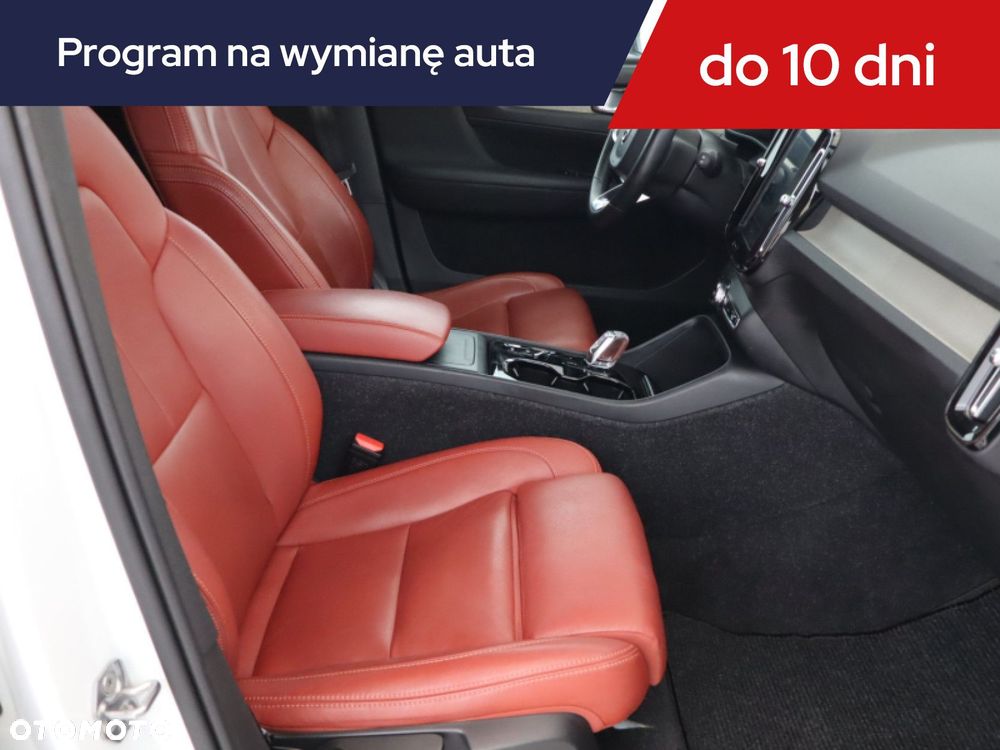Volvo XC 40 - 11