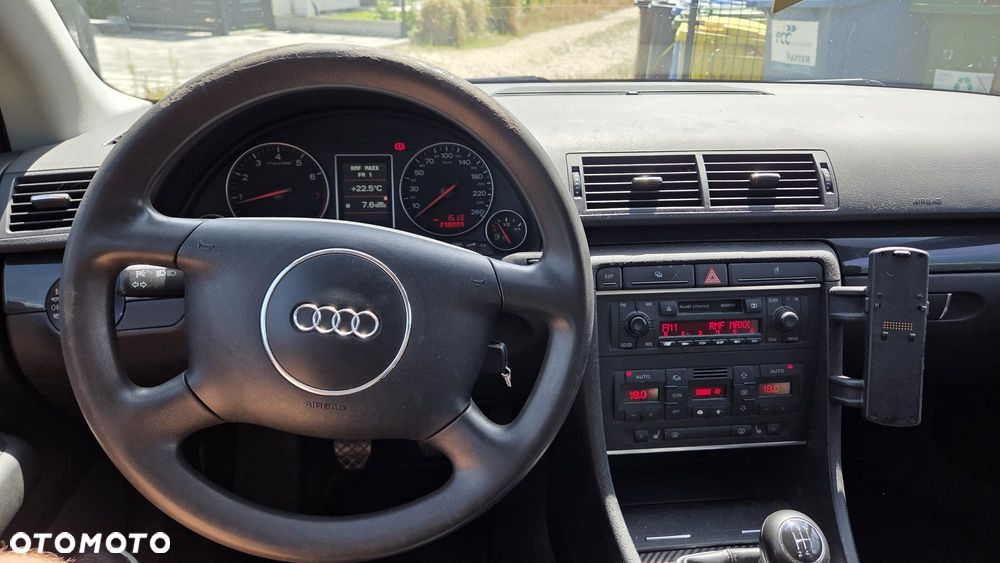 Audi A4 Avant 2 - 7