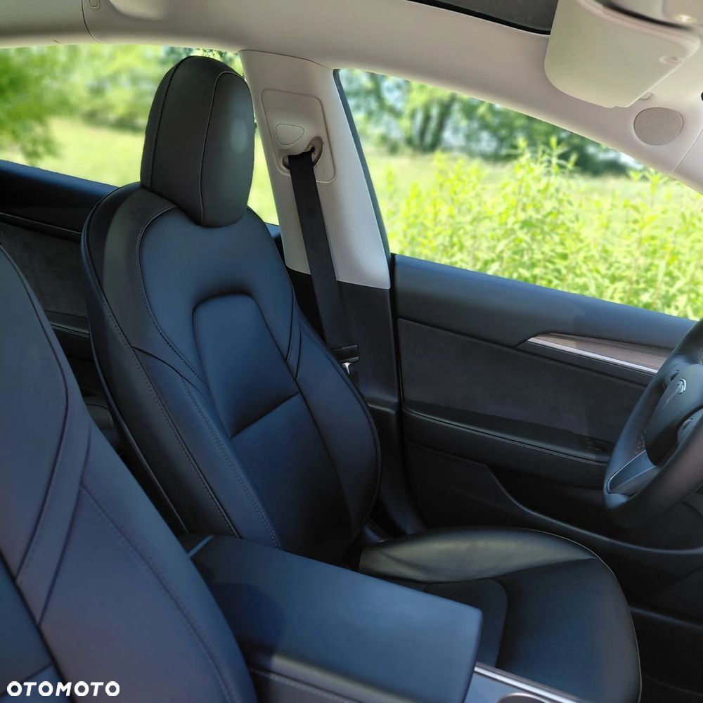 Tesla Model 3 RWD - 28
