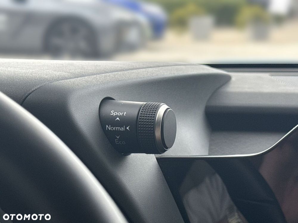 Lexus UX 250h GPF Business 2WD - 13