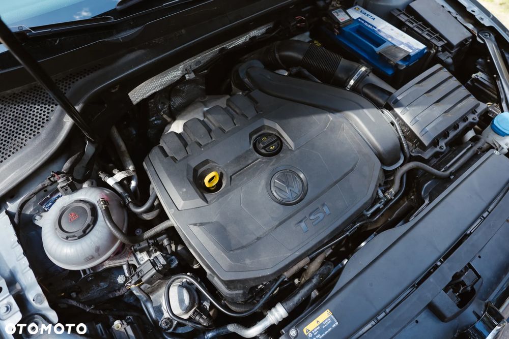 Volkswagen Golf 1.5 TSI ACT OPF DSG Highline - 25