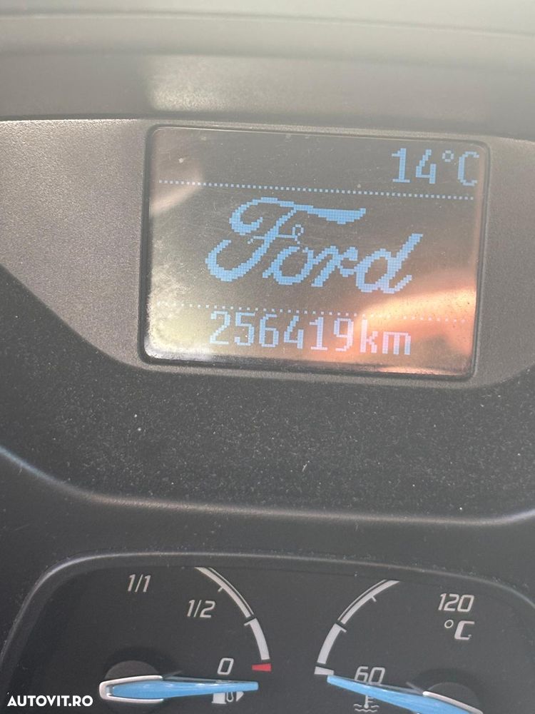 Ford Grand C-Max 1.6 TDCi Titanium - 9