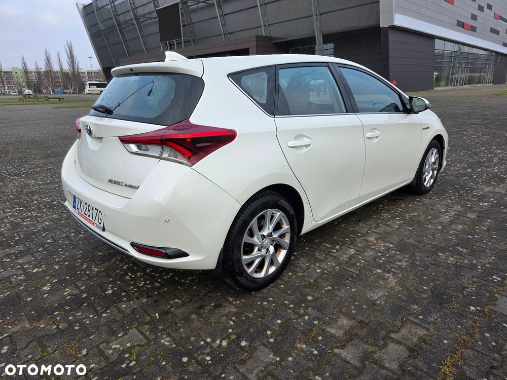 Toyota Auris Hybrid 135 Comfort - 3