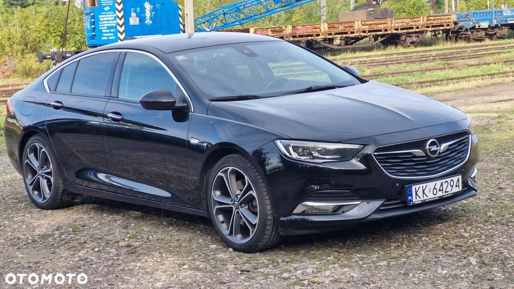 Opel Insignia - 2
