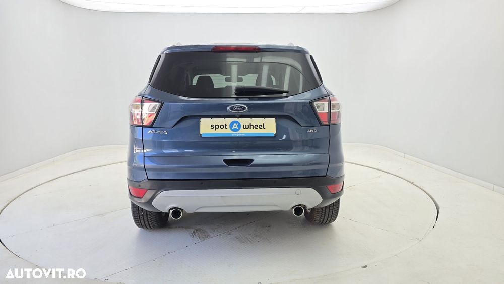 Ford Kuga - 8