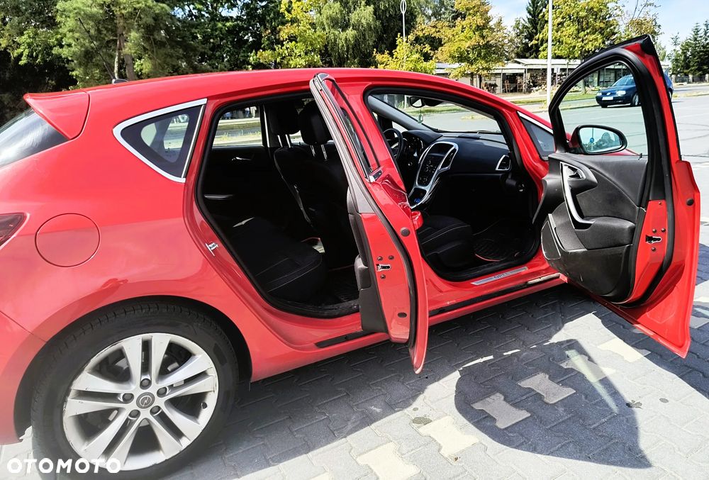 Opel Astra 1.6 T Business - 7