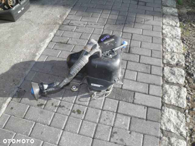 ZBIORNIK ADBLUE SPRINTER 906 - 5