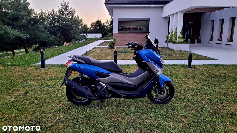 Yamaha NMAX - 2