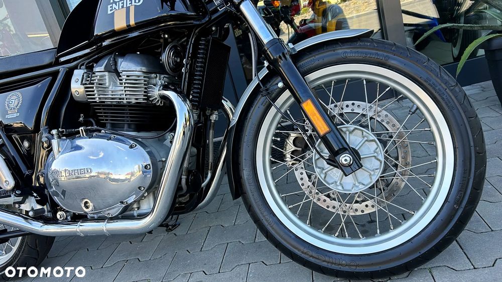 Royal Enfield Continental - 10