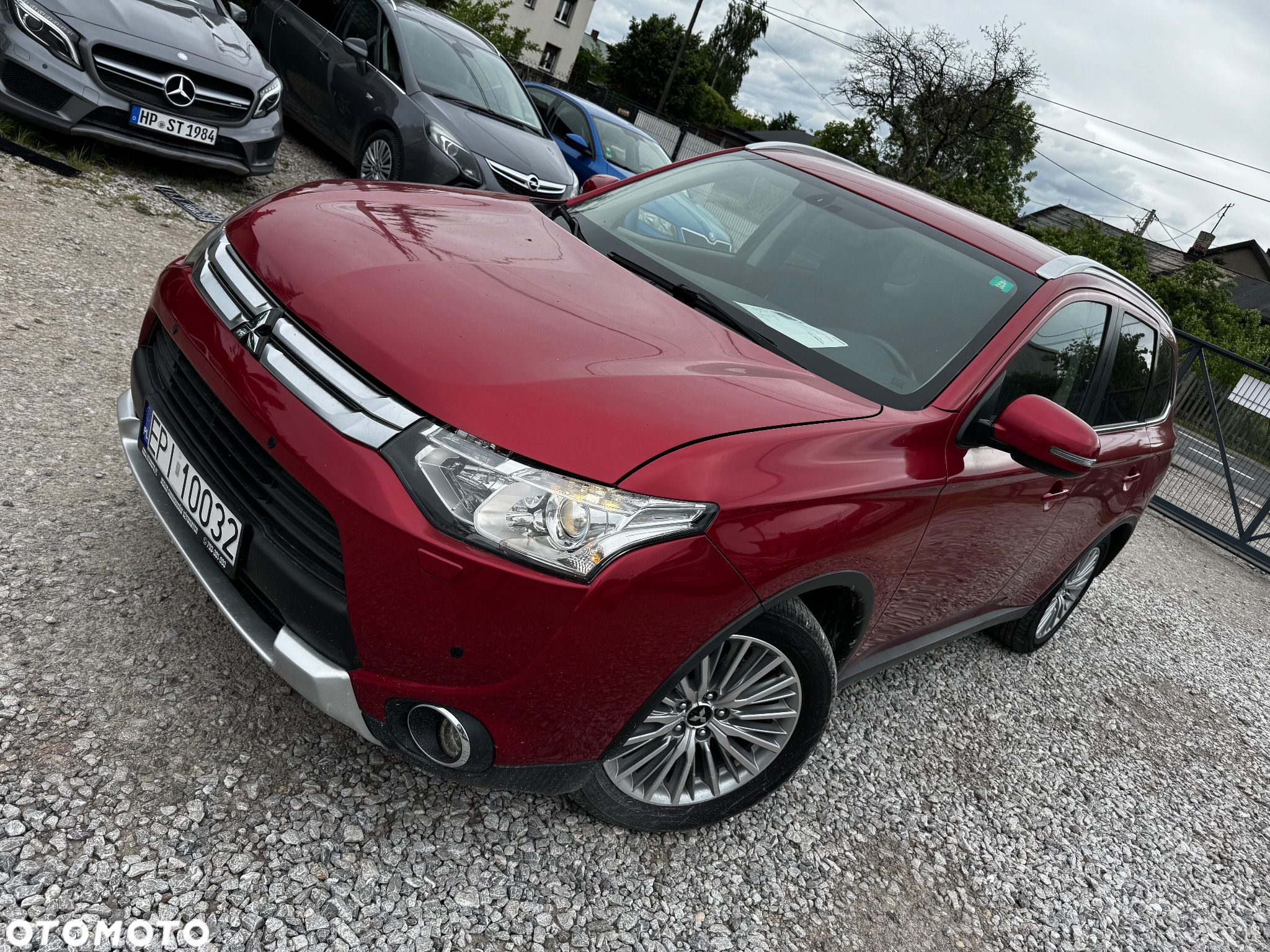 Mitsubishi Outlander 2.0 Instyle + 4WD CVT - 21