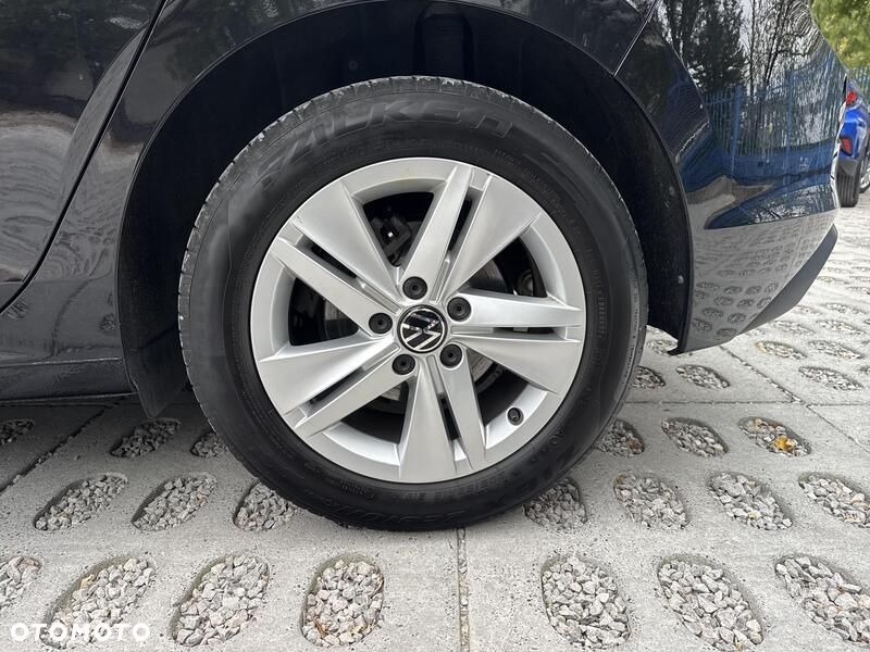 Volkswagen Golf - 20