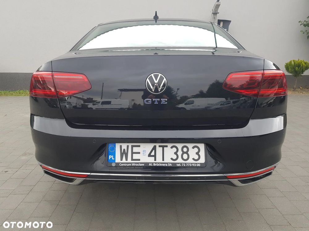 Volkswagen Passat - 7