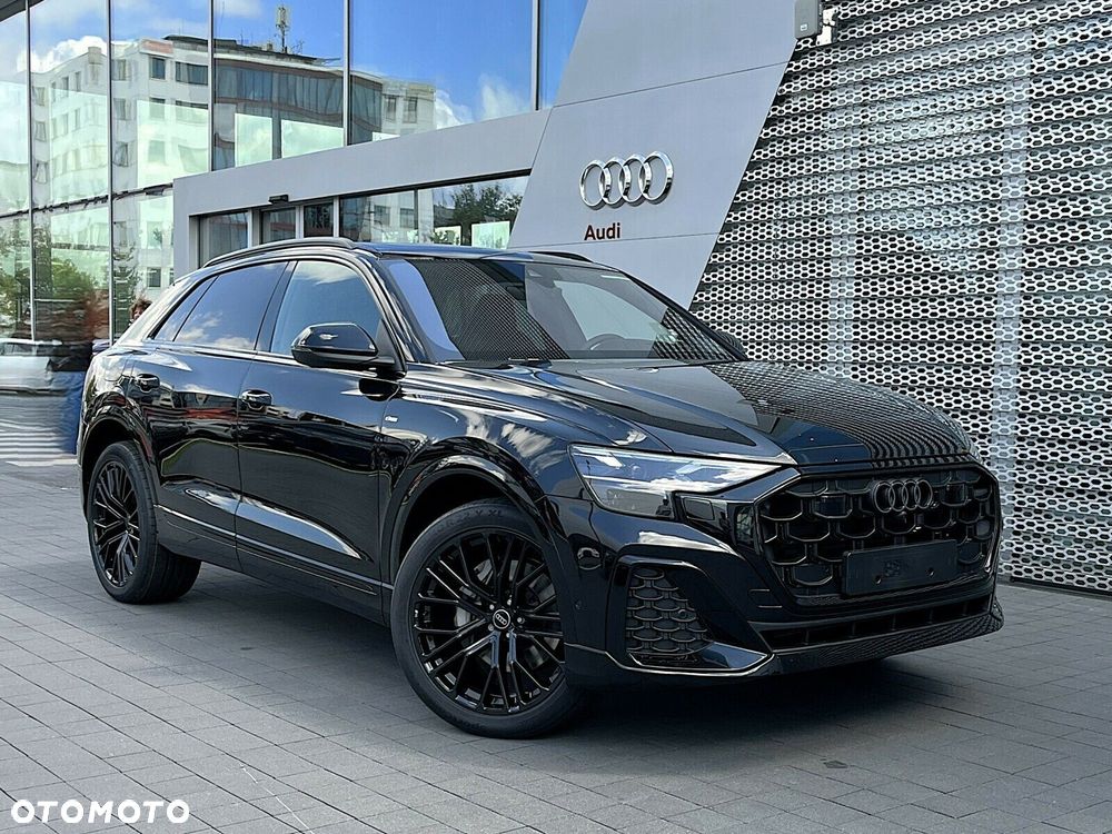 Audi Q8 - 7