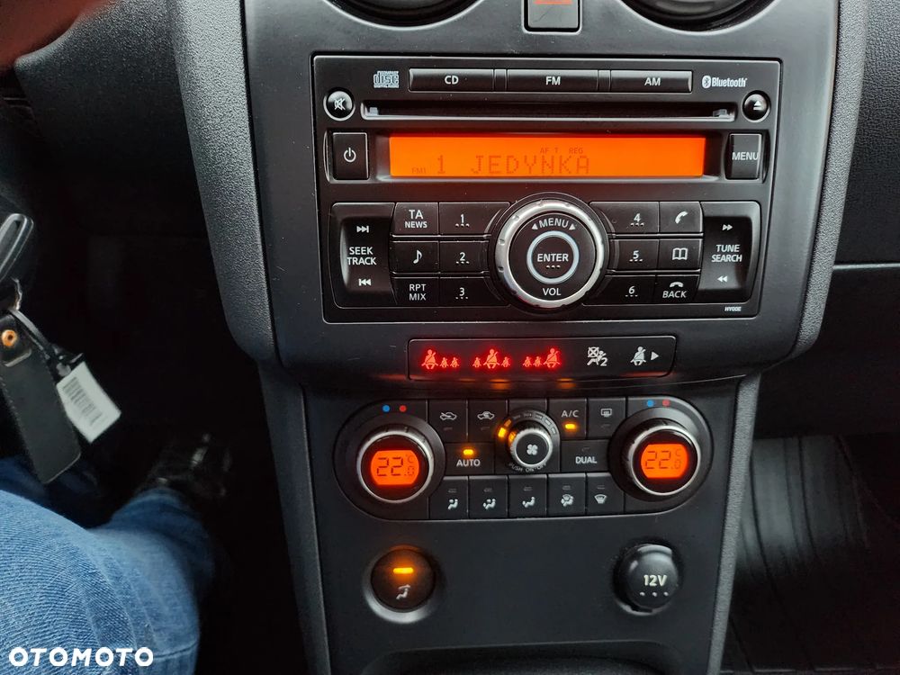 Nissan Qashqai - 12