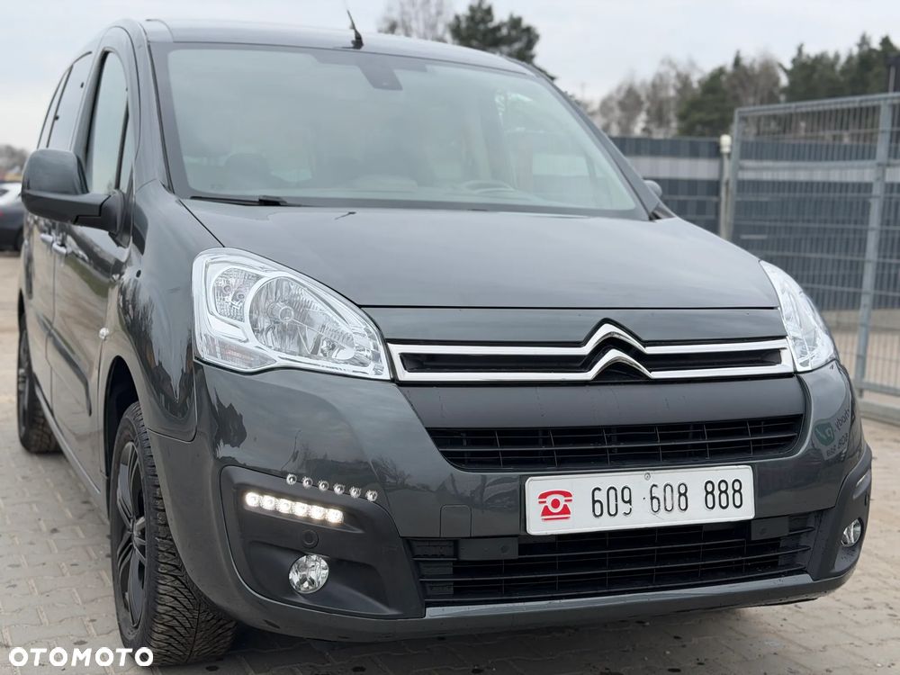 Citroën Berlingo Multispace PureTech 110 SELECTION - 11