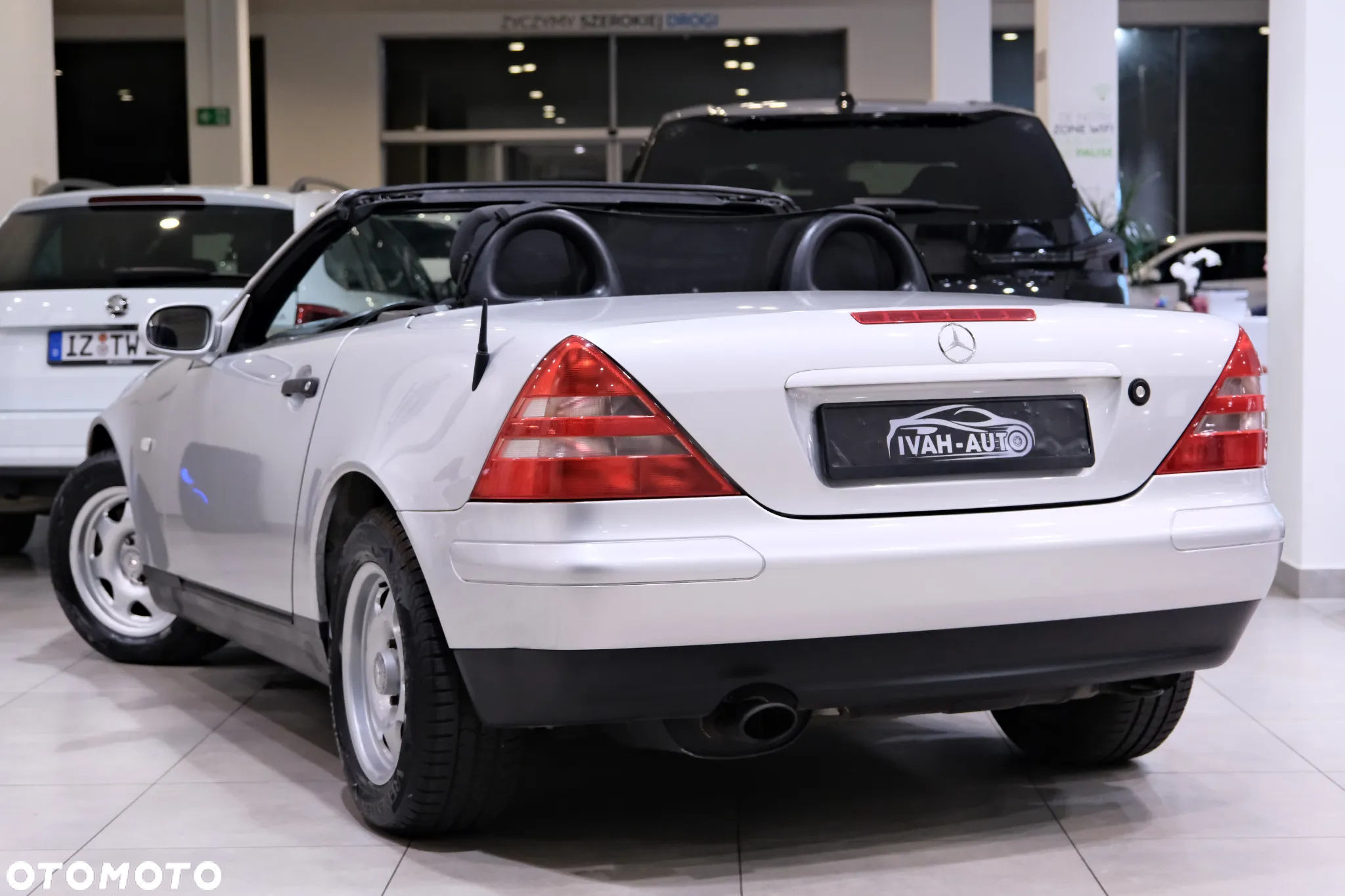 Mercedes-Benz SLK 200 - 8